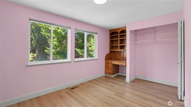 6572 123rd Avenue SE, Bellevue, WA 98006