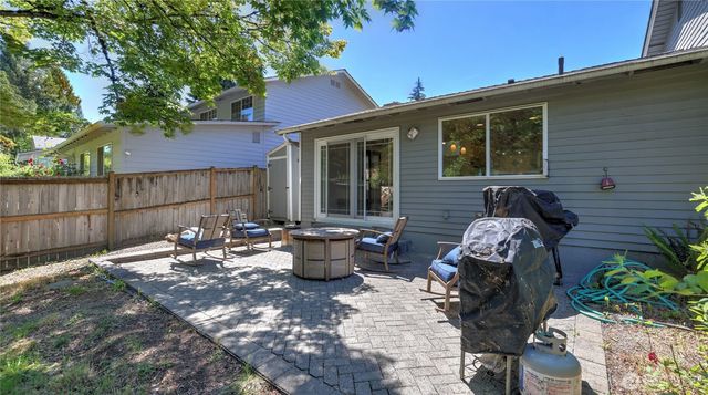 6572 123rd Avenue SE, Bellevue, WA 98006