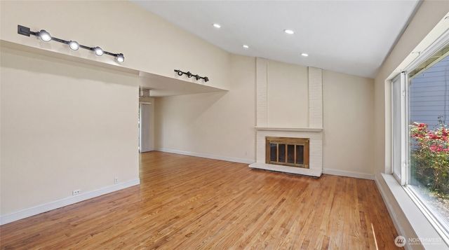 6572 123rd Avenue SE, Bellevue, WA 98006