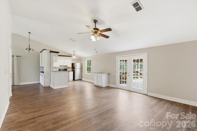 11407 Antebellum Drive, Charlotte, NC 28273