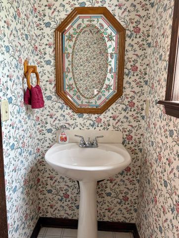 201 Deer Run Lane, Mena, AR 71953