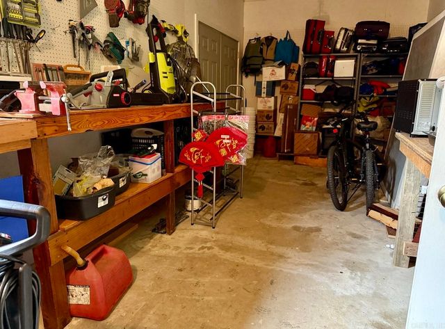 201 Deer Run Lane, Mena, AR 71953