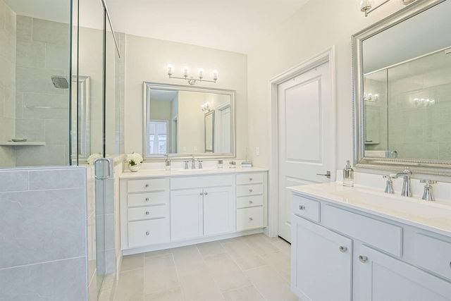 2729 White Pine Drive, Villa Hills, KY 41017