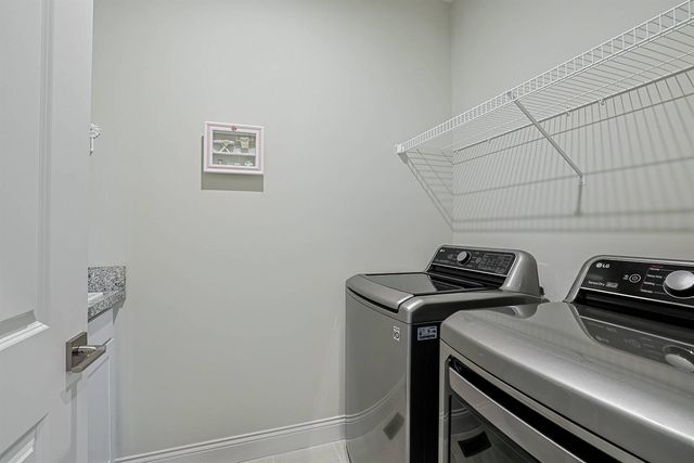 2729 White Pine Drive, Villa Hills, KY 41017