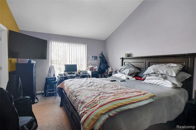 200 Legacy Park Circle, Dearborn Heights, MI 48127