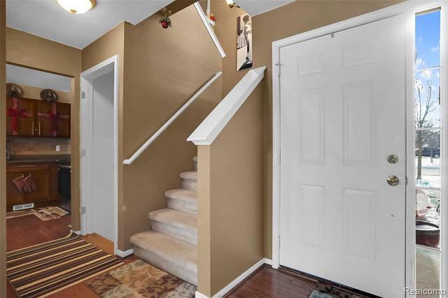 200 Legacy Park Circle, Dearborn Heights, MI 48127