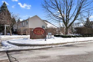 200 Legacy Park Circle, Dearborn Heights, MI 48127