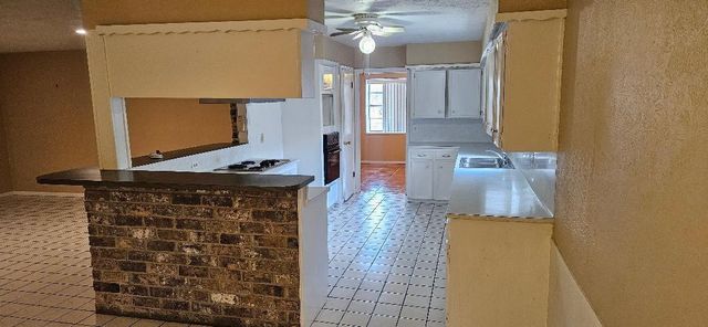 9331 Meaux Drive, Houston, TX 77031