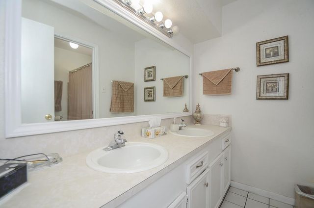 9331 Meaux Drive, Houston, TX 77031