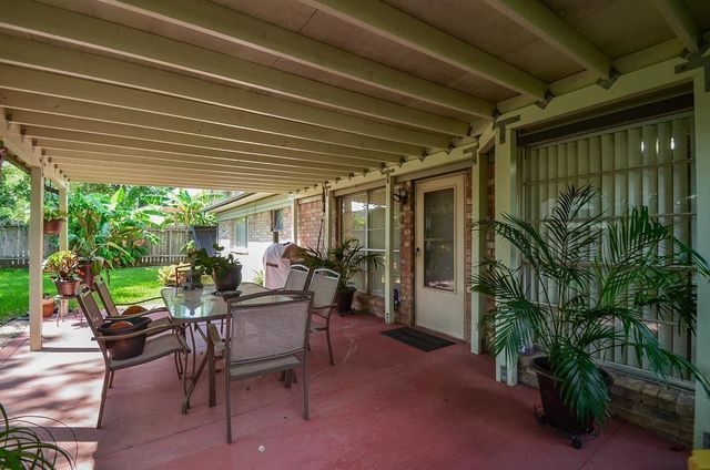 9331 Meaux Drive, Houston, TX 77031