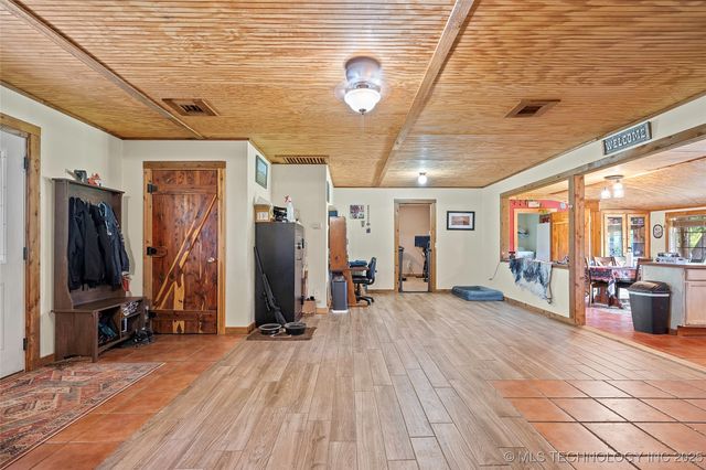 4124 Salerno Lane, Marietta, OK 73448