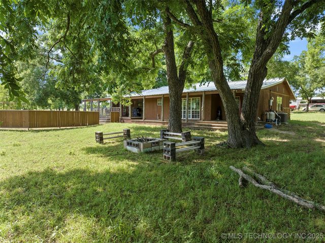 4124 Salerno Lane, Marietta, OK 73448