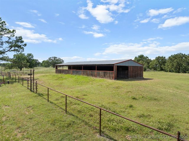 4124 Salerno Lane, Marietta, OK 73448