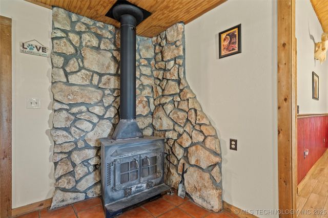 4124 Salerno Lane, Marietta, OK 73448
