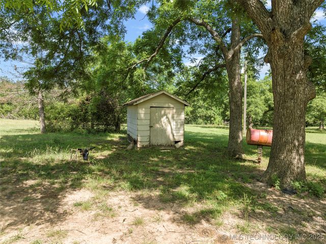 4124 Salerno Lane, Marietta, OK 73448