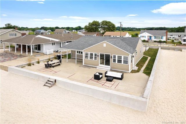 8 Belaire Manor, Old Saybrook, CT 06475