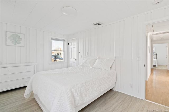 8 Belaire Manor, Old Saybrook, CT 06475