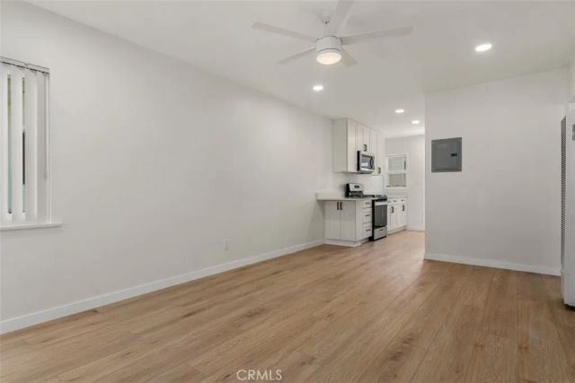 241 Costa Mesa St, Unit B, Costa Mesa, CA 92627