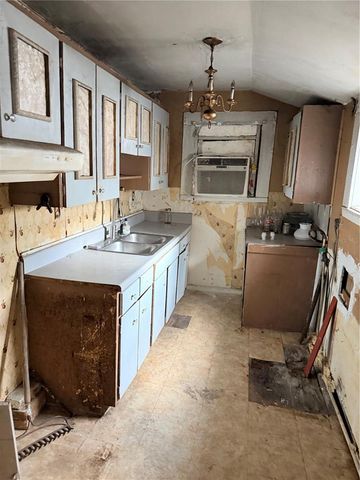 306 SW 1ST AVENUE, Mulberry, FL 33860