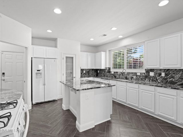 1409 Wild Wolf Way, Reno, NV 89521