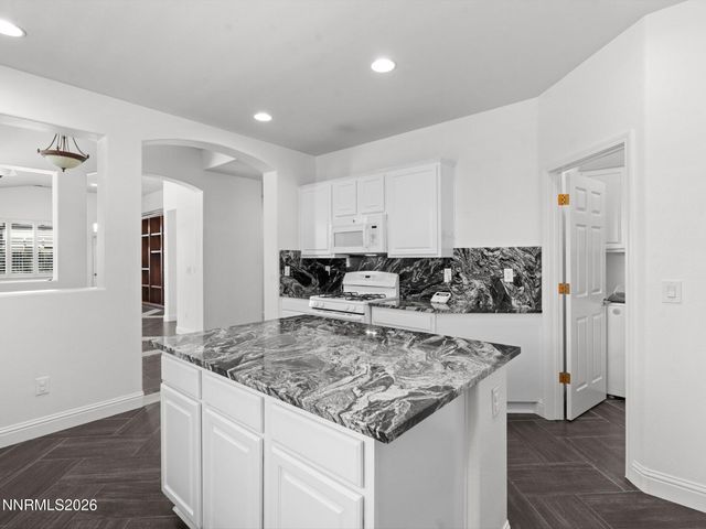 1409 Wild Wolf Way, Reno, NV 89521