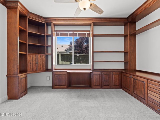 1409 Wild Wolf Way, Reno, NV 89521