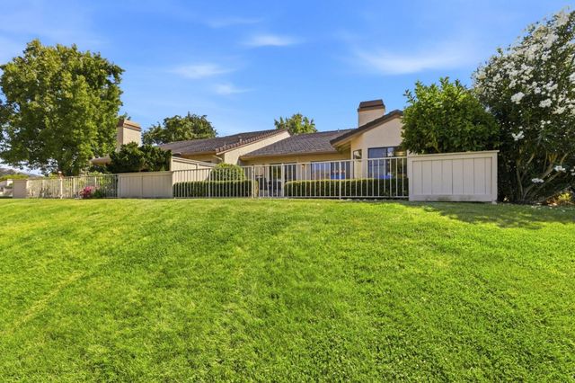 3327 Lake Albano Circle, San Jose, CA 95135