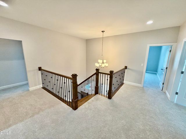 724 Peninsula Forest Place, Cary, NC 27519
