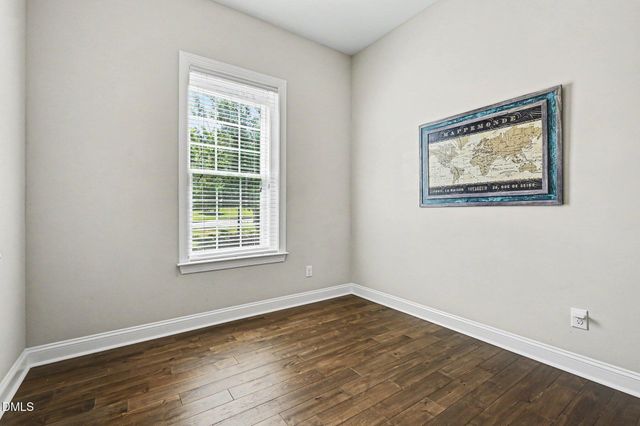724 Peninsula Forest Place, Cary, NC 27519