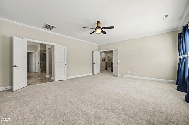 724 Peninsula Forest Place, Cary, NC 27519