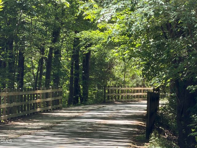 724 Peninsula Forest Place, Cary, NC 27519