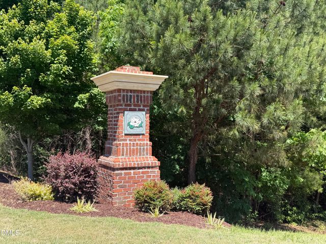 724 Peninsula Forest Place, Cary, NC 27519