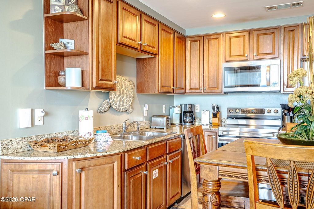 Image 23 of property listing at 17739 Front Beach Road 806W, Panama City Beach, FL 32413