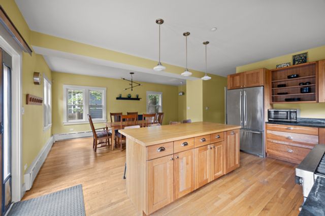 22 Keystone Avenue, River Forest, IL 60305