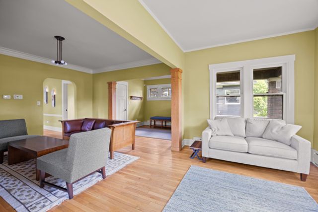 22 Keystone Avenue, River Forest, IL 60305