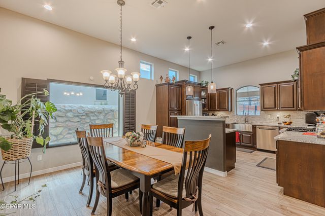 14616 CIAMBRIELLO Avenue, El Paso, TX 79938