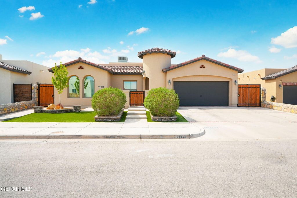 14616 CIAMBRIELLO Avenue, El Paso, TX 79938