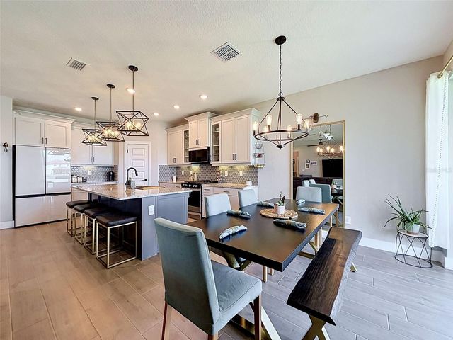 3726 SAVANNA PALMS COURT, Bradenton, FL 34211