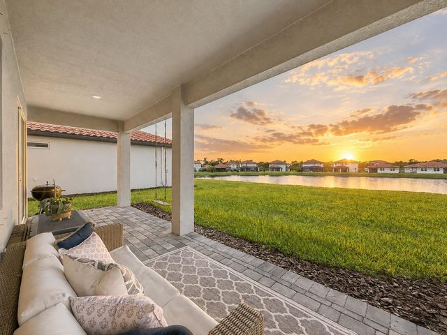 3726 SAVANNA PALMS COURT, Bradenton, FL 34211