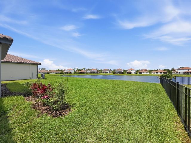 3726 SAVANNA PALMS COURT, Bradenton, FL 34211
