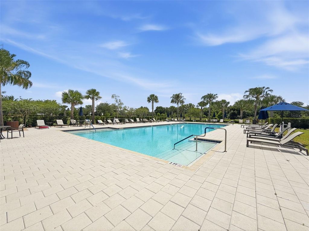 Image 94 of property listing at 3726 SAVANNA PALMS COURT, Bradenton, FL 34211