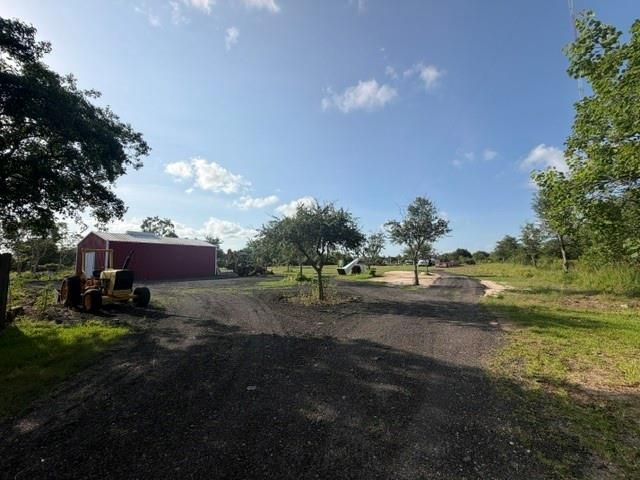 2884 Broadway Street, Dickinson, TX 77539