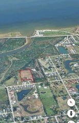 2884 Broadway Street, Dickinson, TX 77539