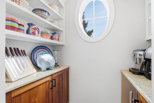 288 Boulder Hill Drive, Shelburne, VT 05482