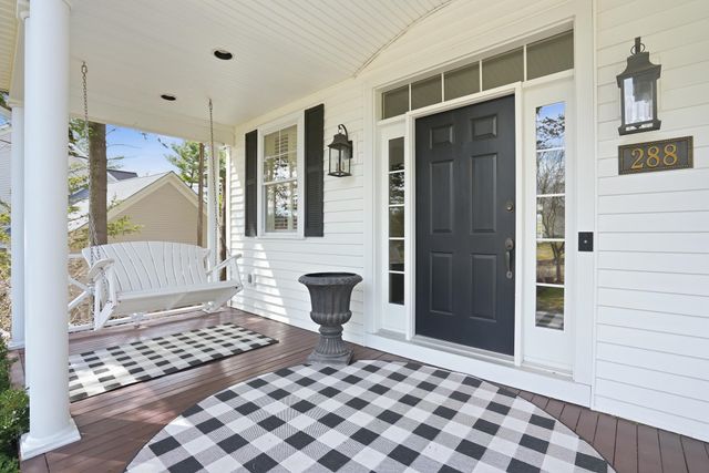 288 Boulder Hill Drive, Shelburne, VT 05482