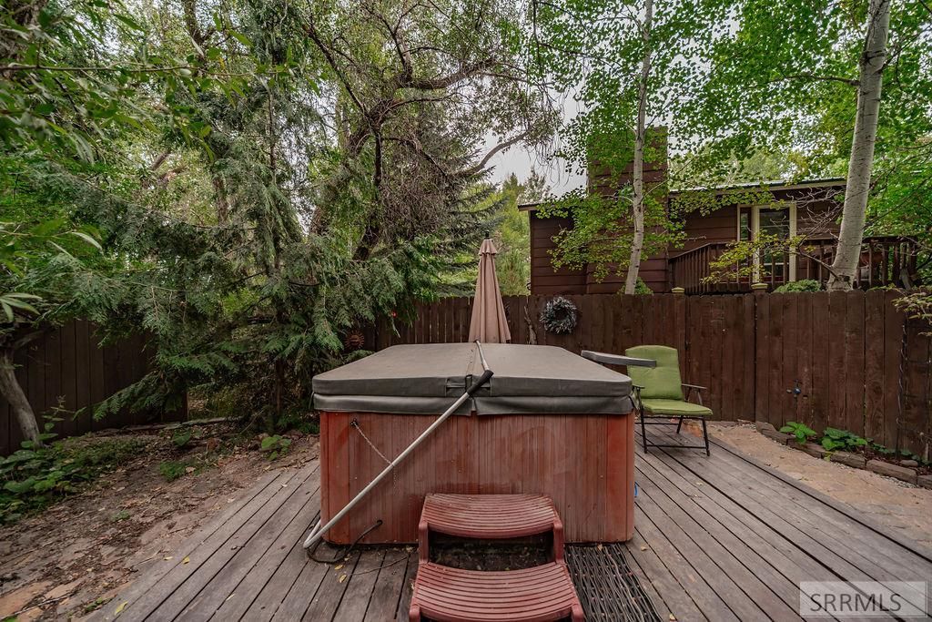 Image 25 of property listing at 465 N 4108 E, Rigby, ID 83442