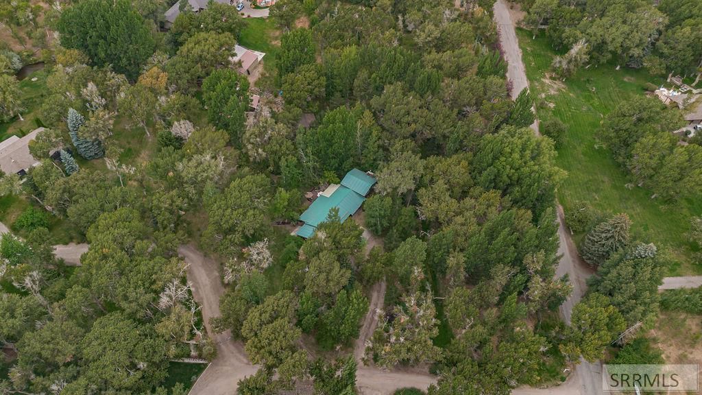 Image 28 of property listing at 465 N 4108 E, Rigby, ID 83442