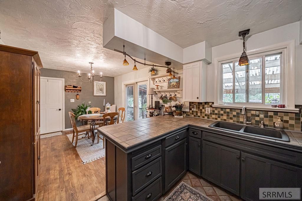 Image 46 of property listing at 465 N 4108 E, Rigby, ID 83442