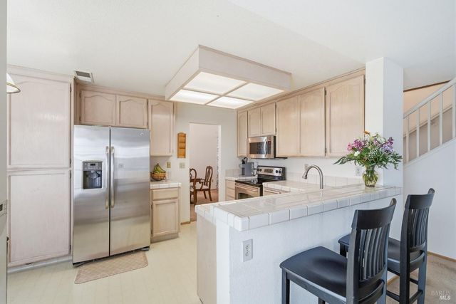 556 Somerville Cir, Vacaville, CA 95687