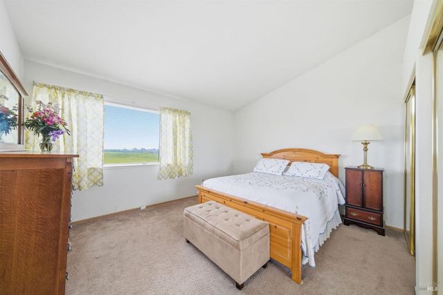 556 Somerville Cir, Vacaville, CA 95687